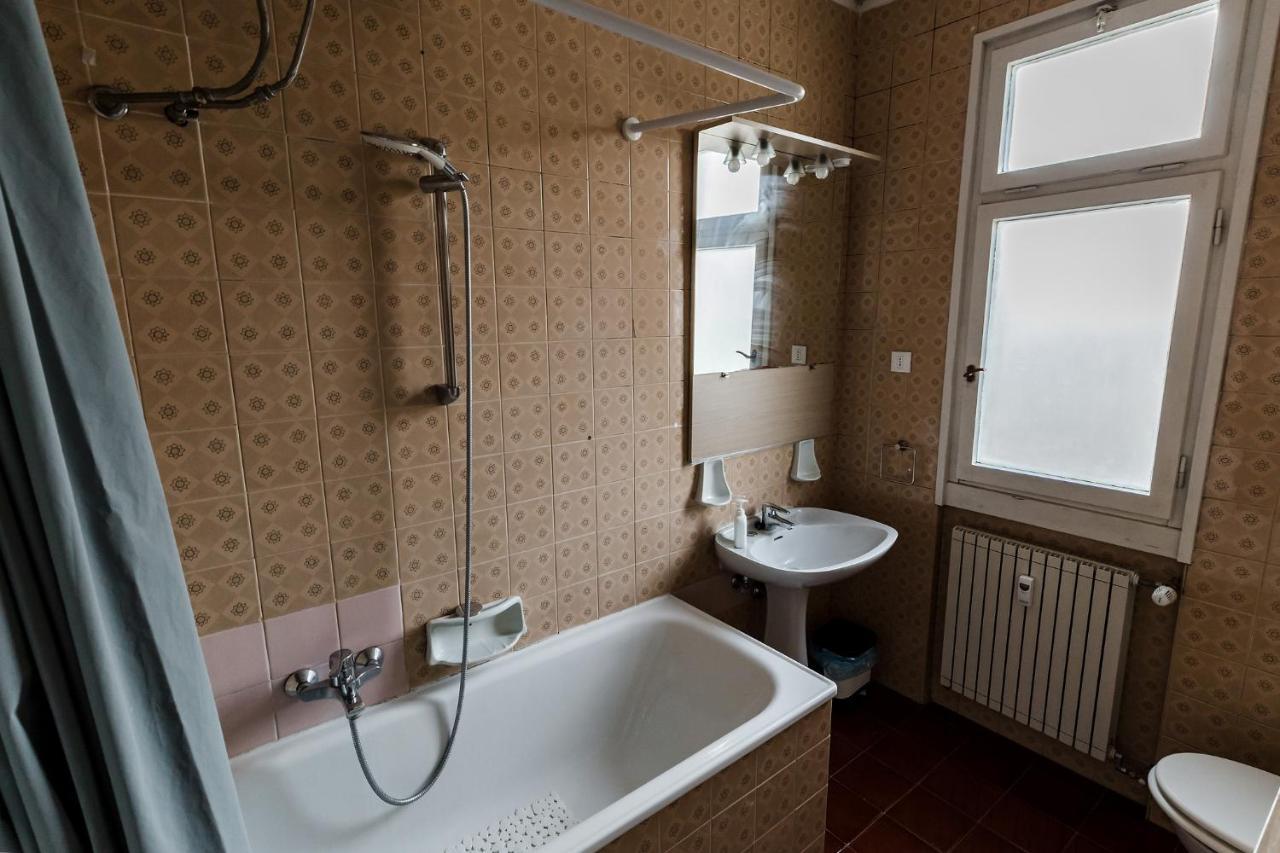 Appartamento Slataper - Ampio E Con Vista Triest Exterior foto